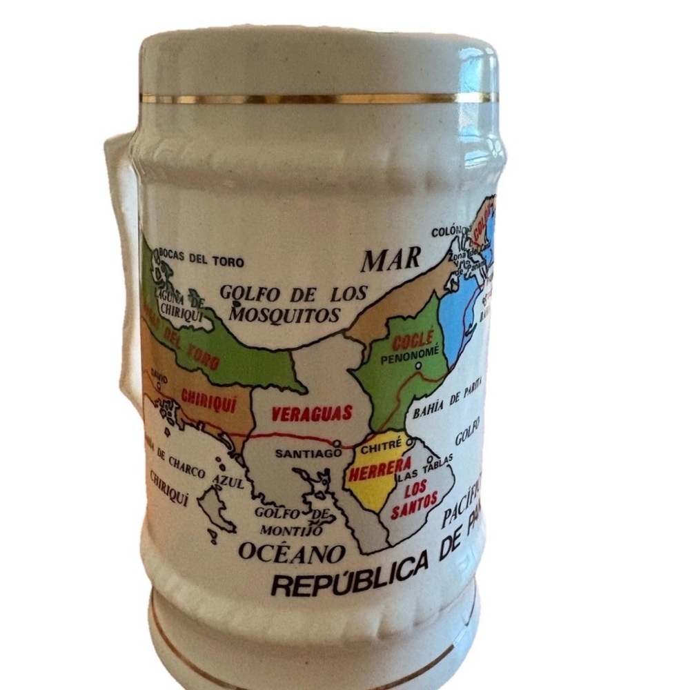 Vintage 1970’s Columbia Costa Rica Map Design Ceramic Beer Stein Gold Trim 20 oz